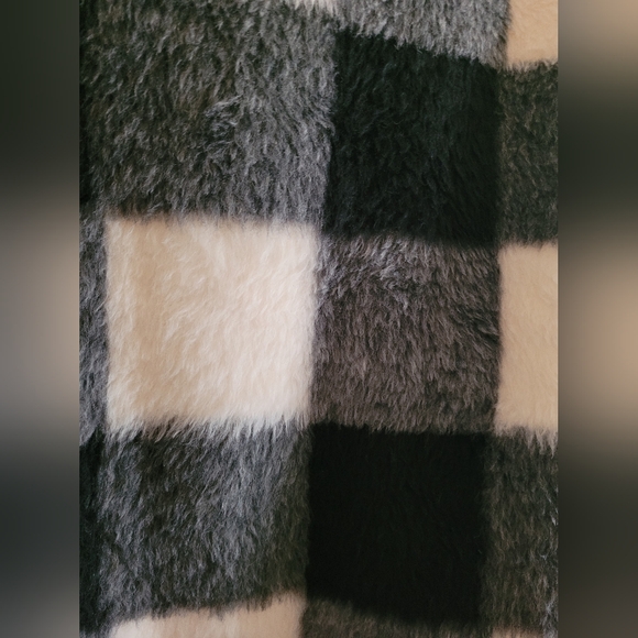 Marine Layer Stephanie Gingham Coat - Picture 5 of 8